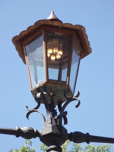 old gass lamp